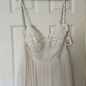 David's Bridal Ivory/White Beaded Chiffon Wedding Dress